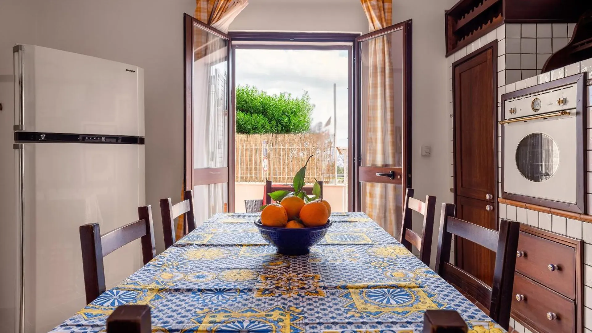 Apartment Vfh La Baia Del Castello Appartamento Con Terrazza Porticello Italy